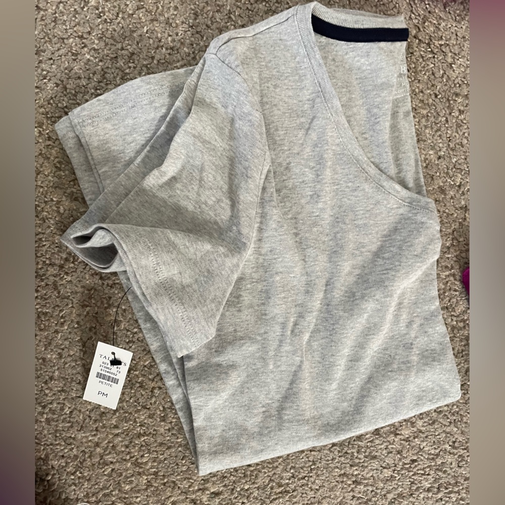 Talbots Petite Medium Gray V-Neck T-shirt